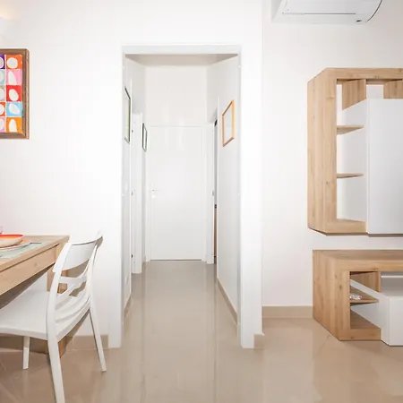 Casa Eleonora A Due Passi Da Piazza Vittorio 公寓 *